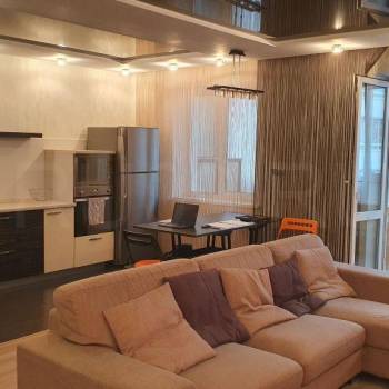 Продается 2-х комнатная квартира, 61 м²
