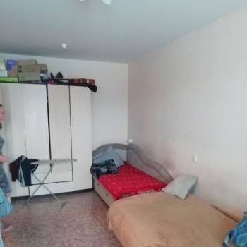 Продается 1-комнатная квартира, 38 м²