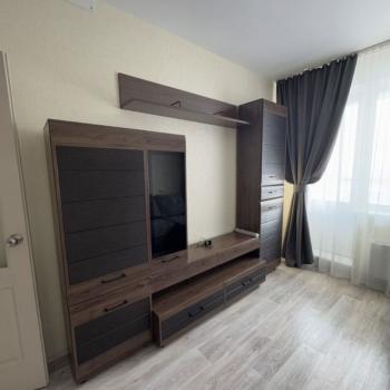 Сдается 1-комнатная квартира, 41 м²