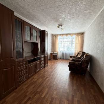 Продается 1-комнатная квартира, 59,6 м²