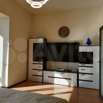 Продается 2-х комнатная квартира, 65 м²