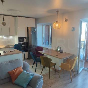 Продается 3-х комнатная квартира, 90 м²