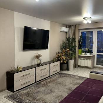 Продается 2-х комнатная квартира, 65 м²