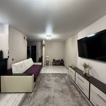 Продается 2-х комнатная квартира, 65 м²