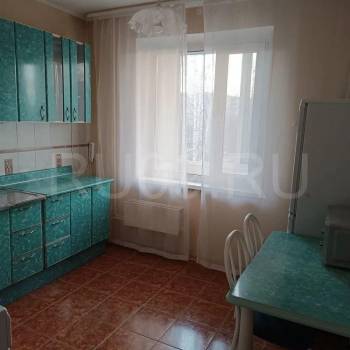 Продается 1-комнатная квартира, 36 м²