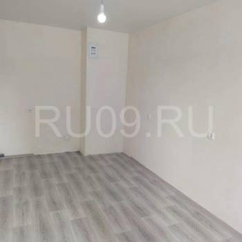 Продается 1-комнатная квартира, 32 м²