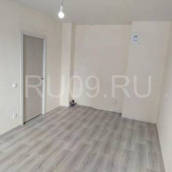 Продается 1-комнатная квартира, 32 м²