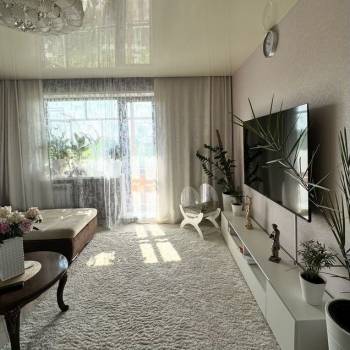 Сдается Многокомнатная квартира, 65 м²