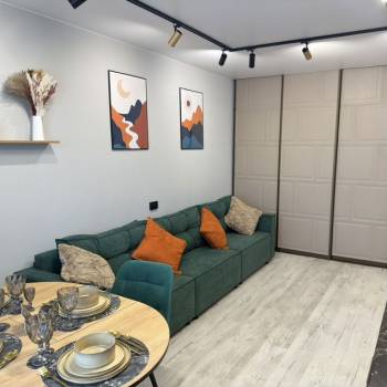 Продается 1-комнатная квартира, 35 м²