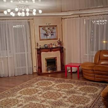 Продается 3-х комнатная квартира, 121 м²