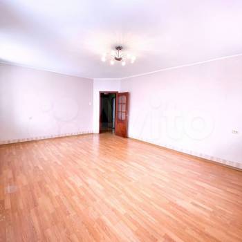 Продается Многокомнатная квартира, 113,1 м²