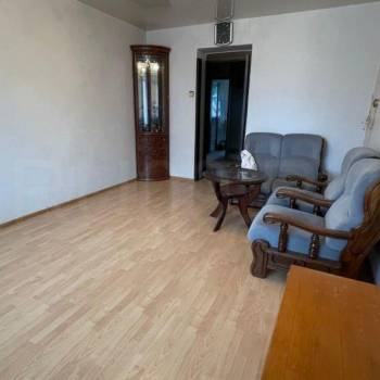 Продается 3-х комнатная квартира, 56 м²