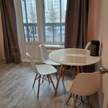 Сдается 1-комнатная квартира, 38 м²