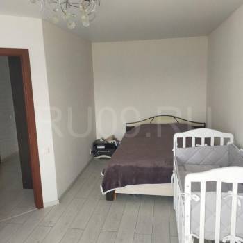 Продается 1-комнатная квартира, 40 м²