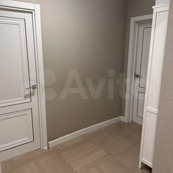 Продается Многокомнатная квартира, 84 м²
