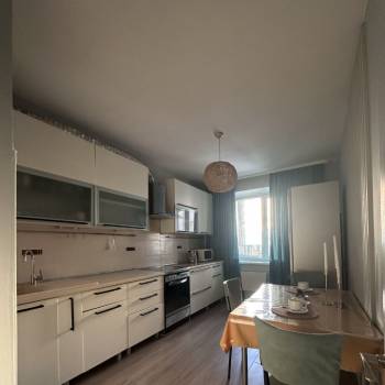Сдается 2-х комнатная квартира, 60 м²