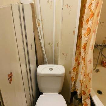 Продается 1-комнатная квартира, 14 м²