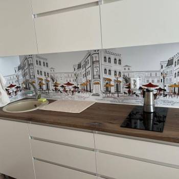 Сдается 1-комнатная квартира, 67 м²