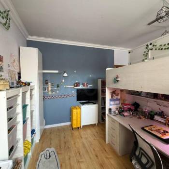 Продается 3-х комнатная квартира, 81 м²