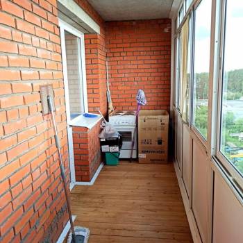 Продается 1-комнатная квартира, 37 м²
