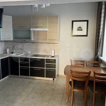 Сдается 2-х комнатная квартира, 63 м²