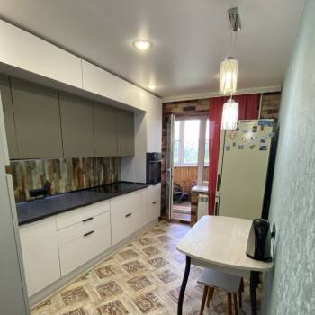 Сдается 1-комнатная квартира, 50 м²