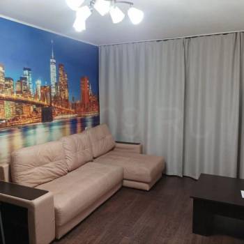 Продается 1-комнатная квартира, 35 м²