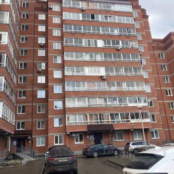 Продается 1-комнатная квартира, 79 м²