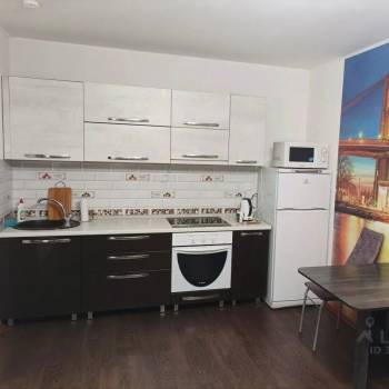 Продается 1-комнатная квартира, 35,6 м²