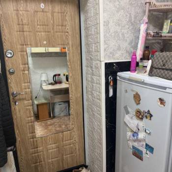 Продается 1-комнатная квартира, 18 м²