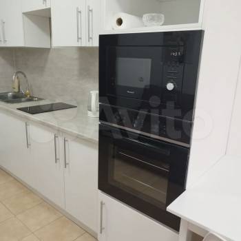 Сдается 1-комнатная квартира, 46 м²