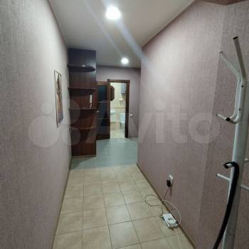 Сдается 1-комнатная квартира, 46 м²