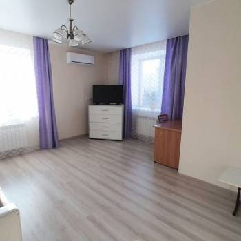 Сдается 2-х комнатная квартира, 75 м²