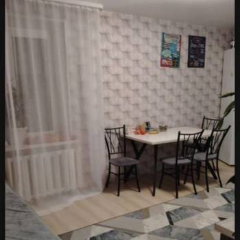 Продается 3-х комнатная квартира, 63 м²
