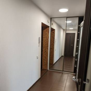 Сдается 1-комнатная квартира, 49,9 м²