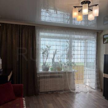 Продается 3-х комнатная квартира, 61 м²