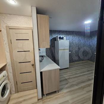 Продается 1-комнатная квартира, 18 м²