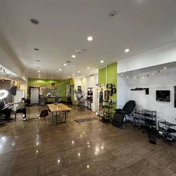 Сдается Нежилое помещение, 130 м²