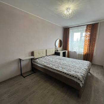 Сдается 1-комнатная квартира, 58 м²