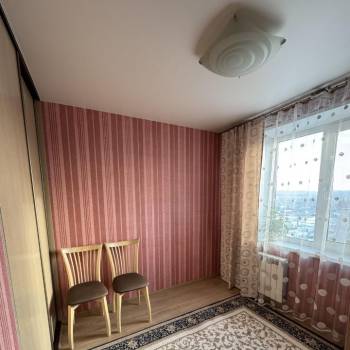 Продается Многокомнатная квартира, 70,9 м²