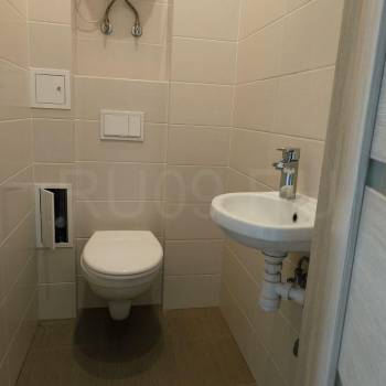 Продается 2-х комнатная квартира, 72 м²