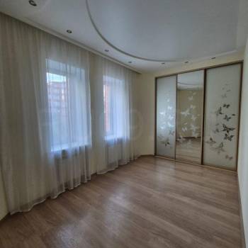 Продается 3-х комнатная квартира, 100 м²