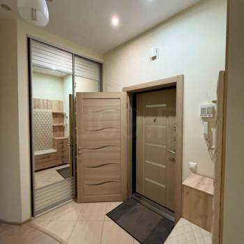 Продается 3-х комнатная квартира, 100 м²