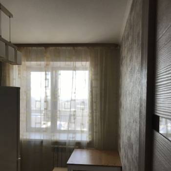 Продается 1-комнатная квартира, 37 м²