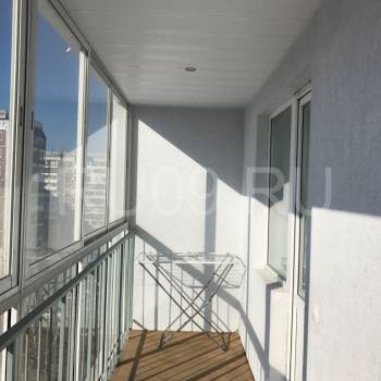Продается 1-комнатная квартира, 37 м²