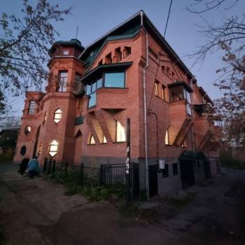 Продается Дом, 240 м²