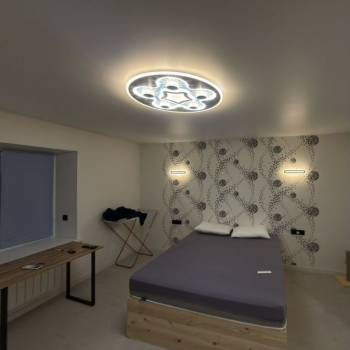 Продается 1-комнатная квартира, 42 м²