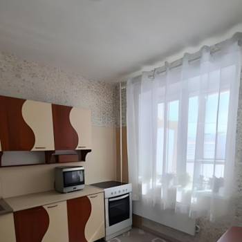 Сдается 1-комнатная квартира, 39 м²