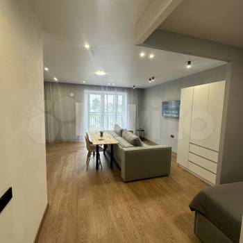 Сдается 1-комнатная квартира, 40 м²