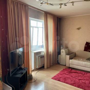 Сдается Многокомнатная квартира, 100 м²